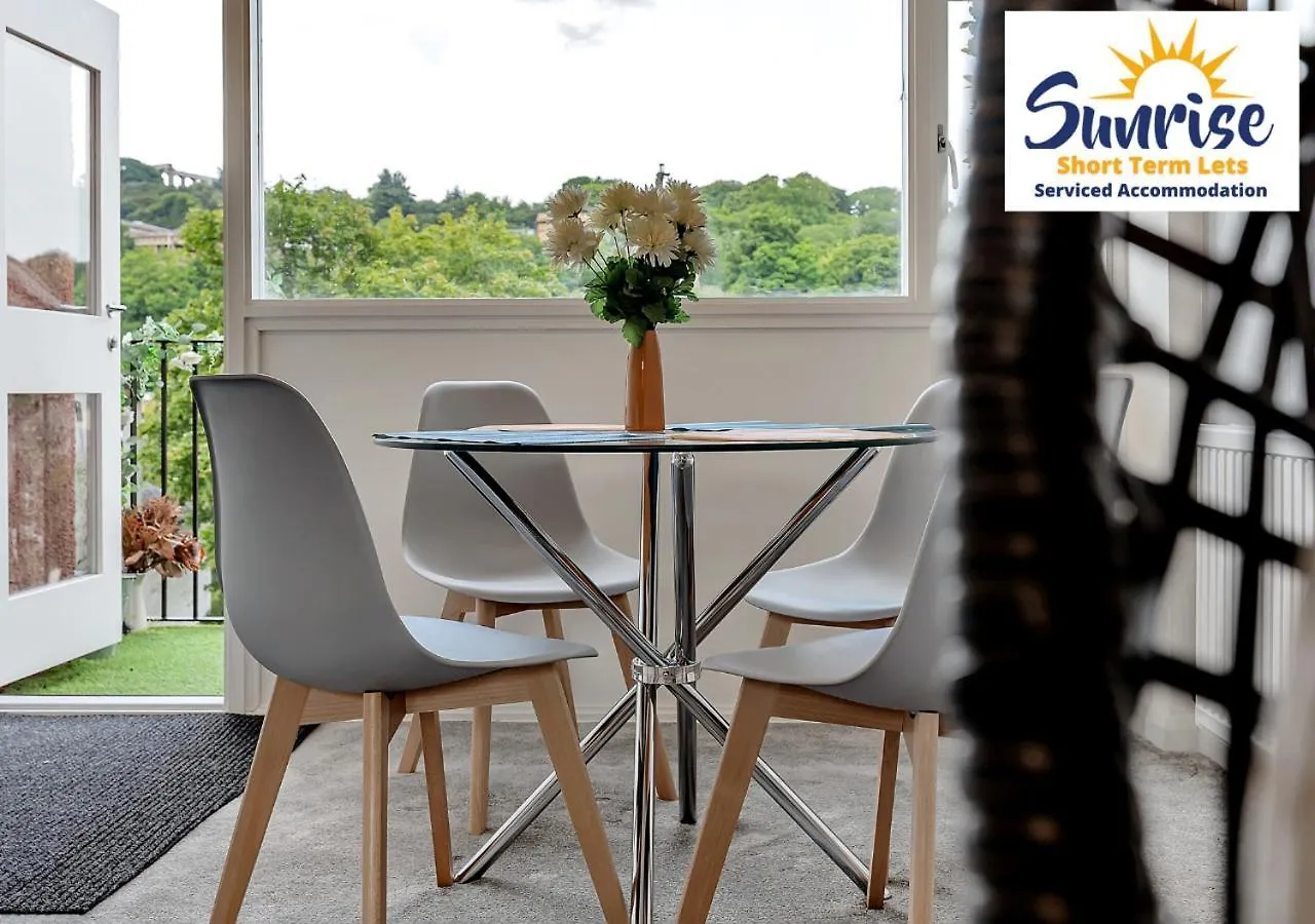 Apartment 3 Beds At Arthurs Seat By Sunrise Short Lets United Kingdom